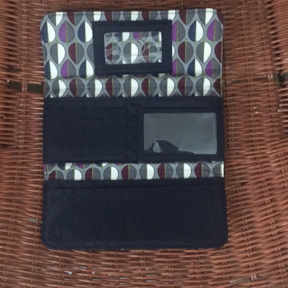 Vera Bradley Navy quilted wallet - Picture 1 of 3